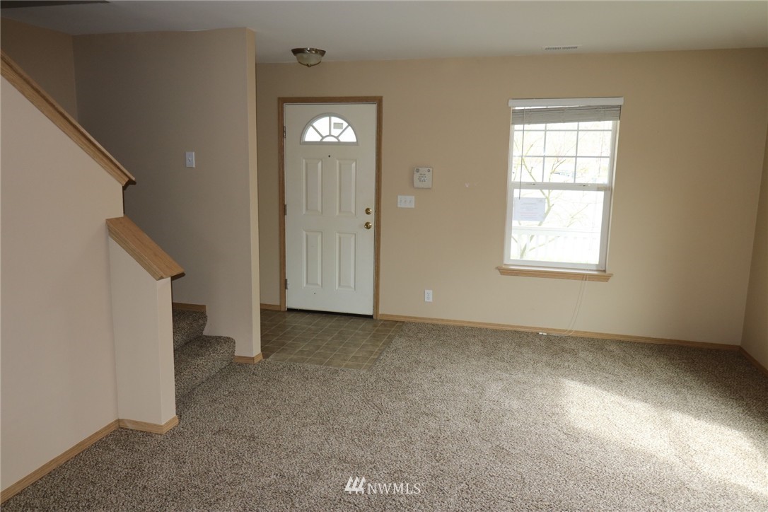 903 Riddell Avenue Northeast Orting, WA 98360 - Photo 12 of 25 Gallery Image 12