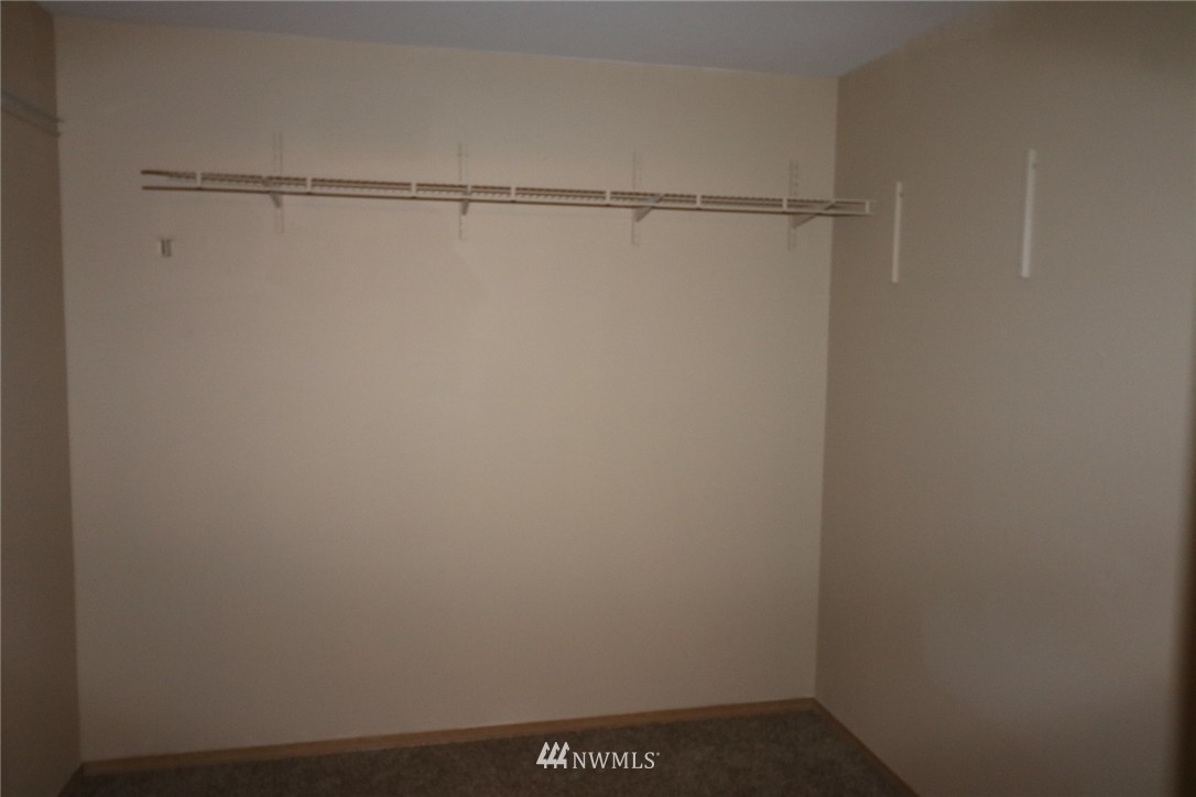 903 Riddell Avenue Northeast Orting, WA 98360 - Photo 17 of 25 Gallery Image 17