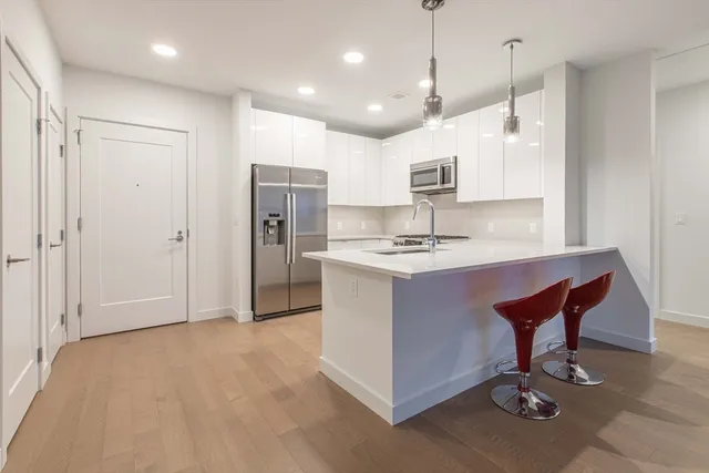 $4,600 | 45 Lewis Street, Unit 513, Boston, MA 02128
