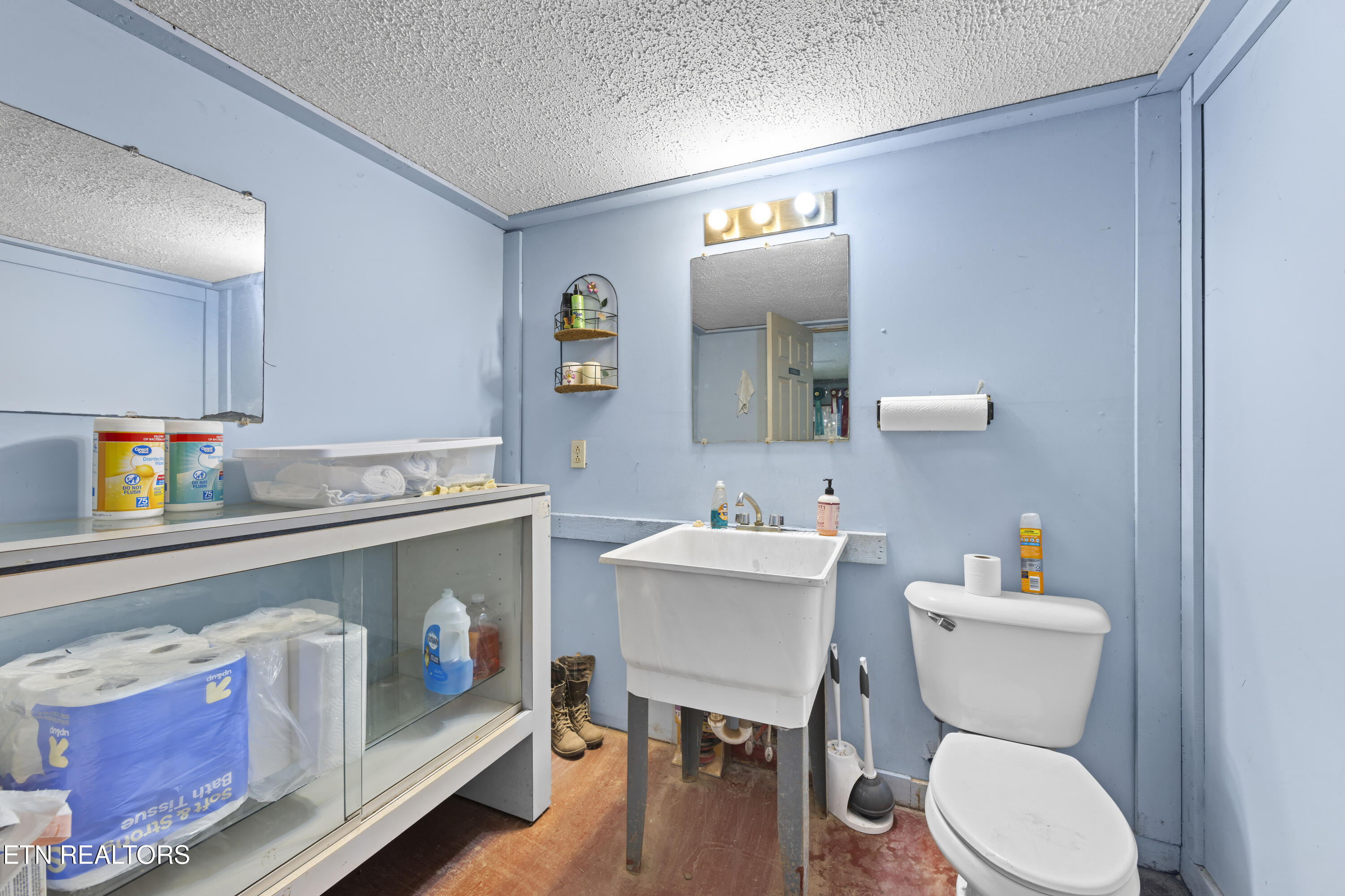 500 Miller Road Clinton, TN 37716 - Photo 19 of 41 aa1006A3692