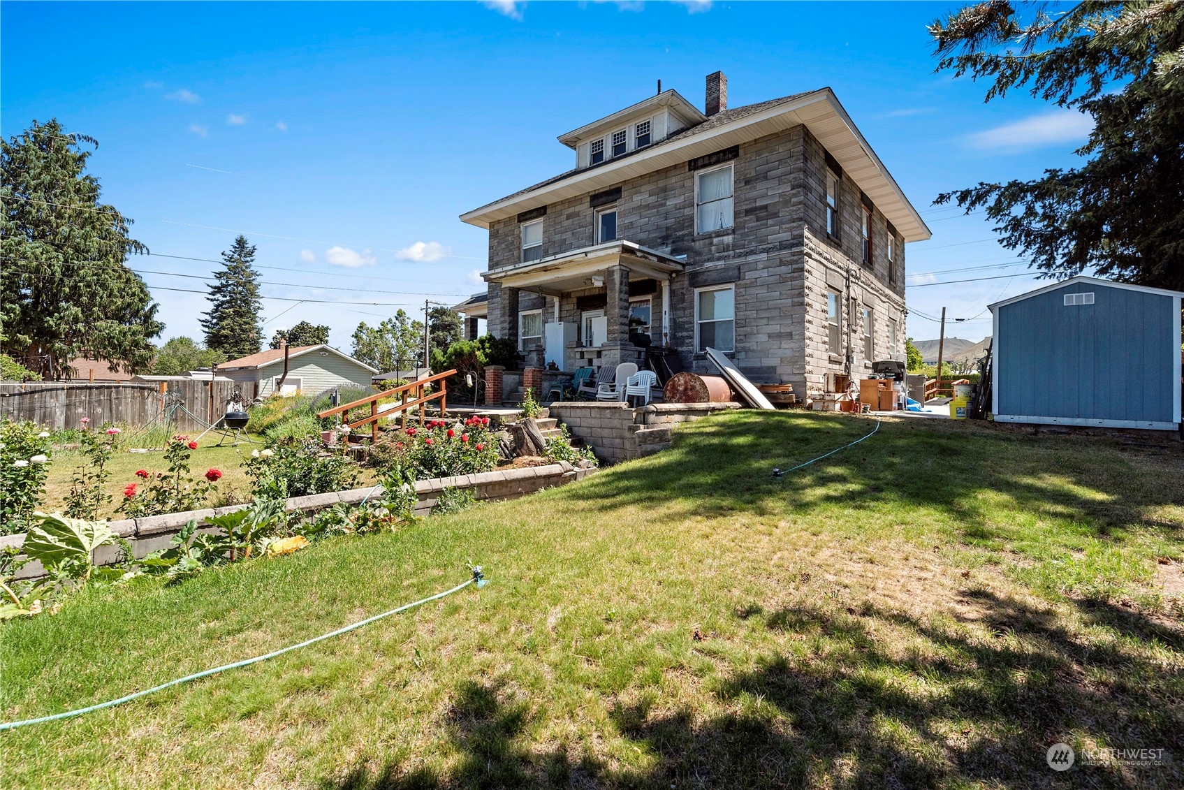 816 Red Apple Road Wenatchee, WA 98801 - Photo 4 of 29 Gallery Image 4