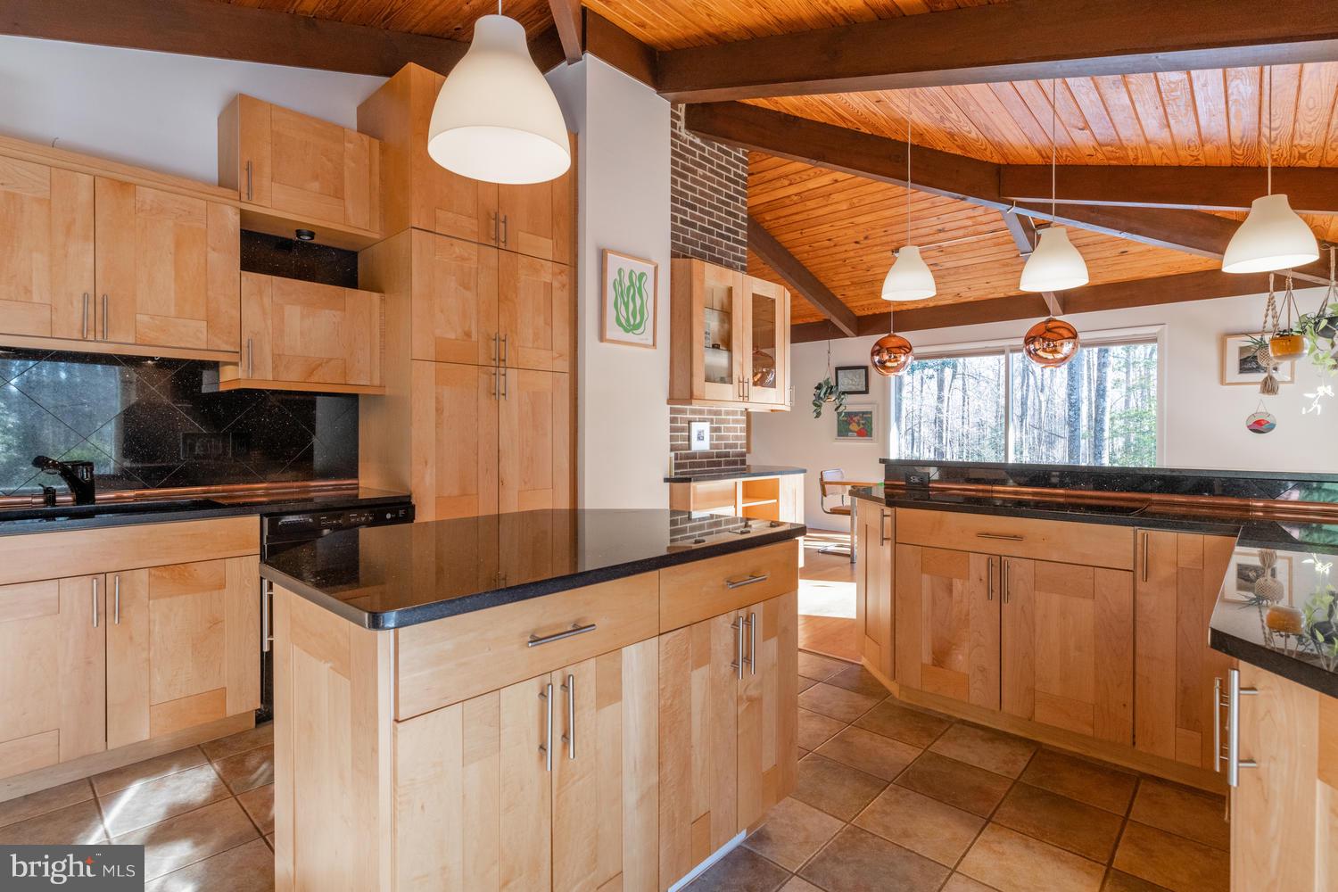 12006 Aintree Lane Reston, VA 20191 - Photo 14 of 56 Gallery Image 14