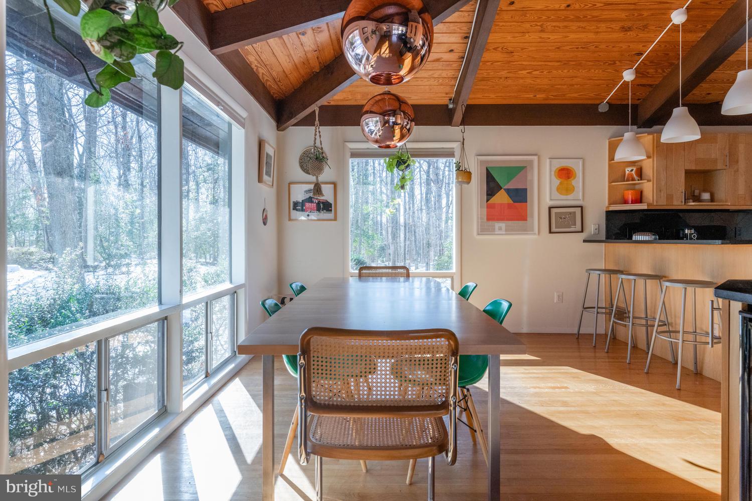 12006 Aintree Lane Reston, VA 20191 - Photo 15 of 56 Gallery Image 15