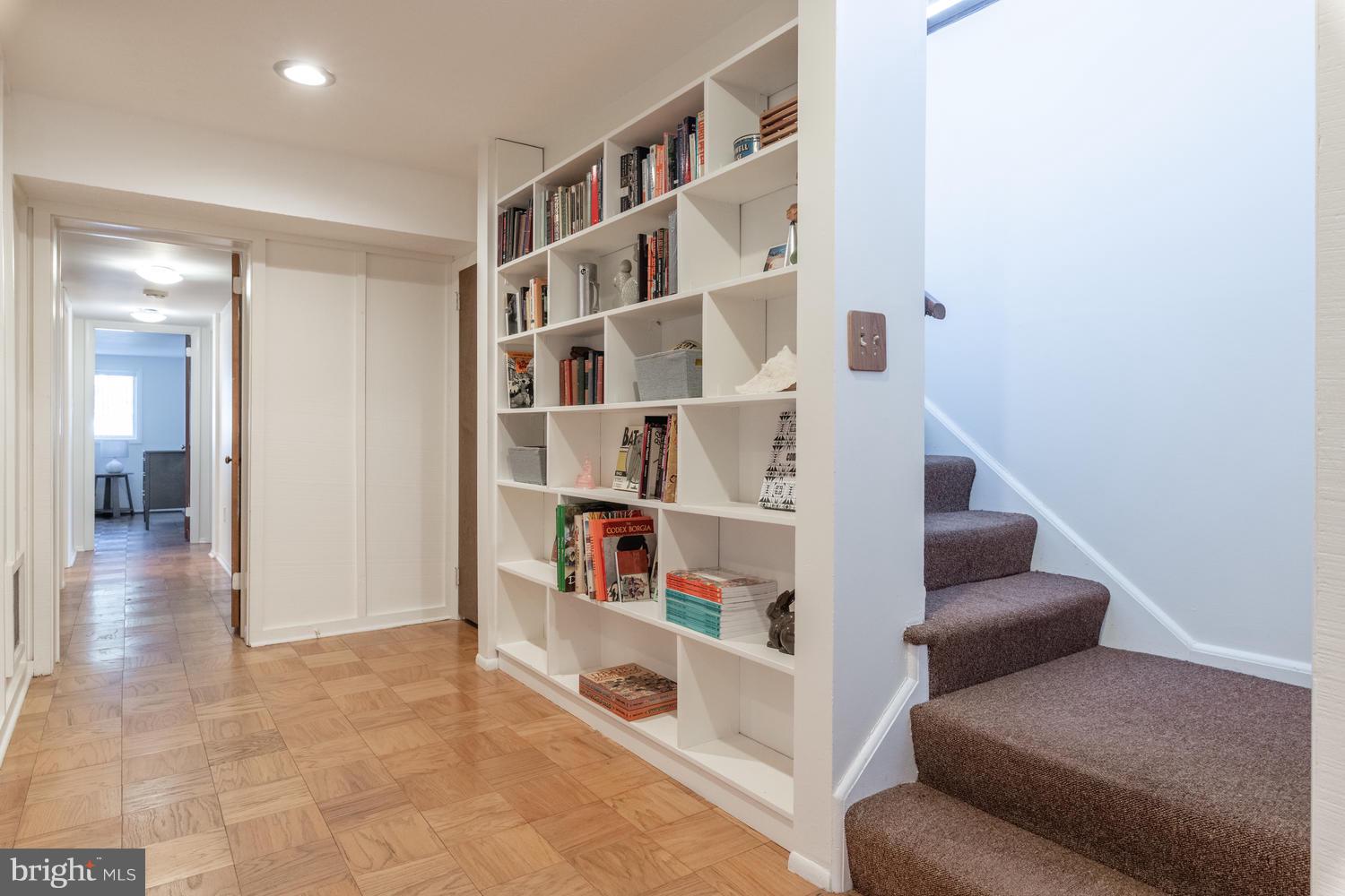 12006 Aintree Lane Reston, VA 20191 - Photo 32 of 56 Gallery Image 32
