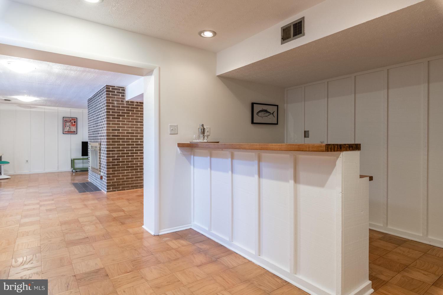 12006 Aintree Lane Reston, VA 20191 - Photo 33 of 56 Gallery Image 33