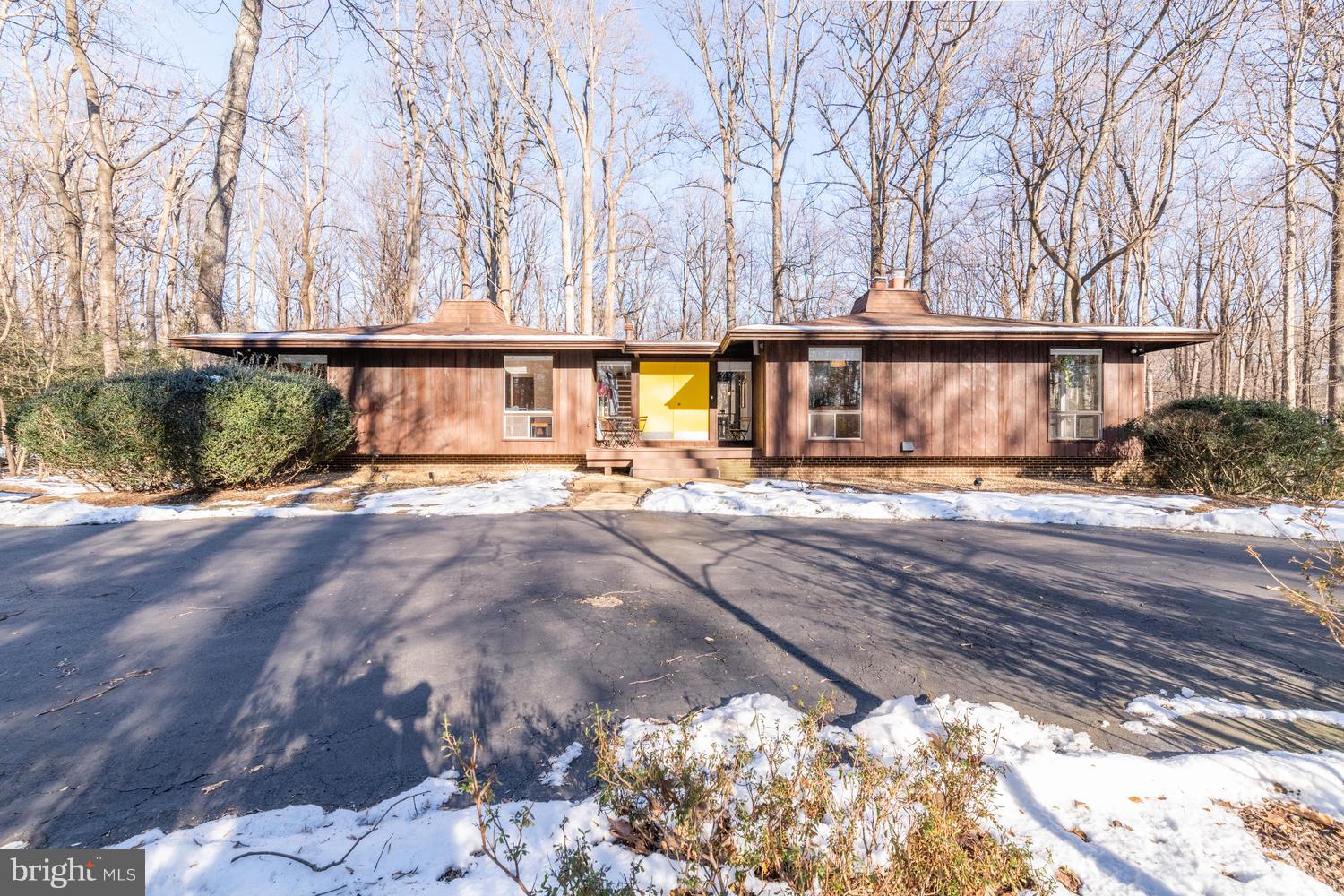 12006 Aintree Lane Reston, VA 20191 - Photo 56 of 56 Gallery Image 56