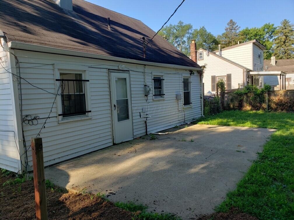 2324 Agler Road Columbus, OH 43224 - Photo 17 of 19 15