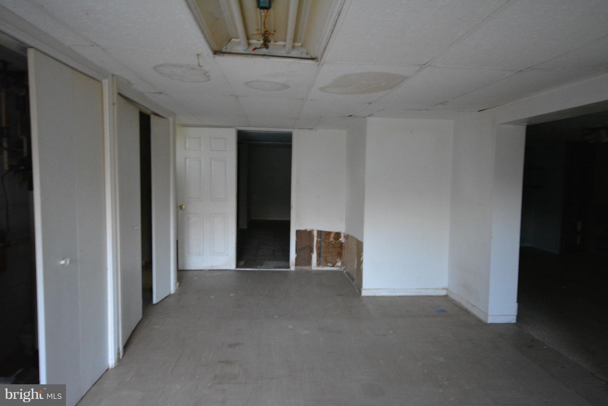 256 Lake Ridge Road Strasburg, VA 22657 - Photo 22 of 29 Basement