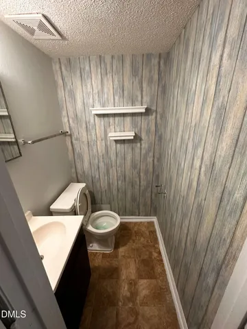 $1,495 | 8711 Chapel Hill Road, Unit B, Cary, NC 27513