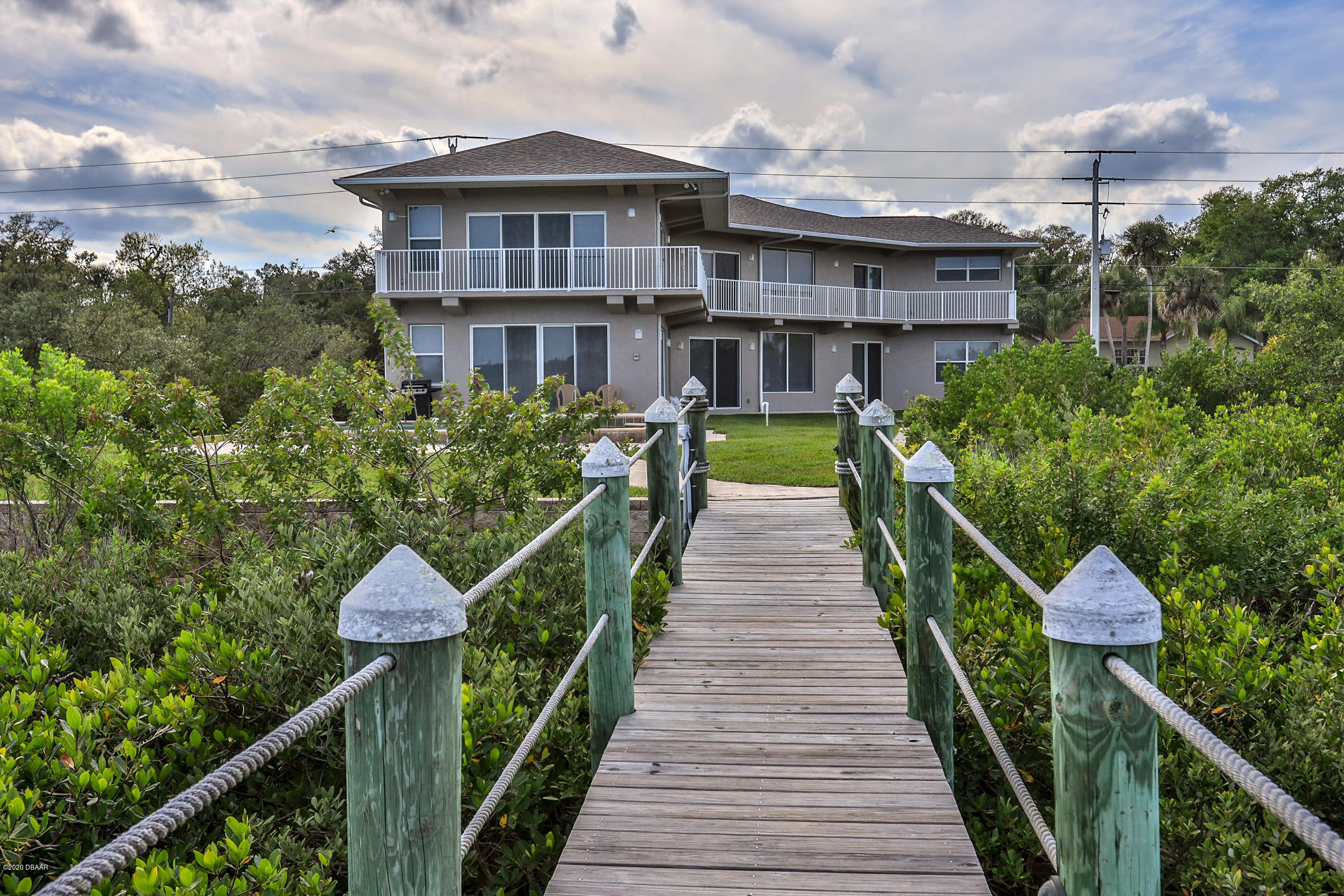 201 North Riverside Drive Edgewater, FL 32132 - Photo 11 of 53 201 low res-1