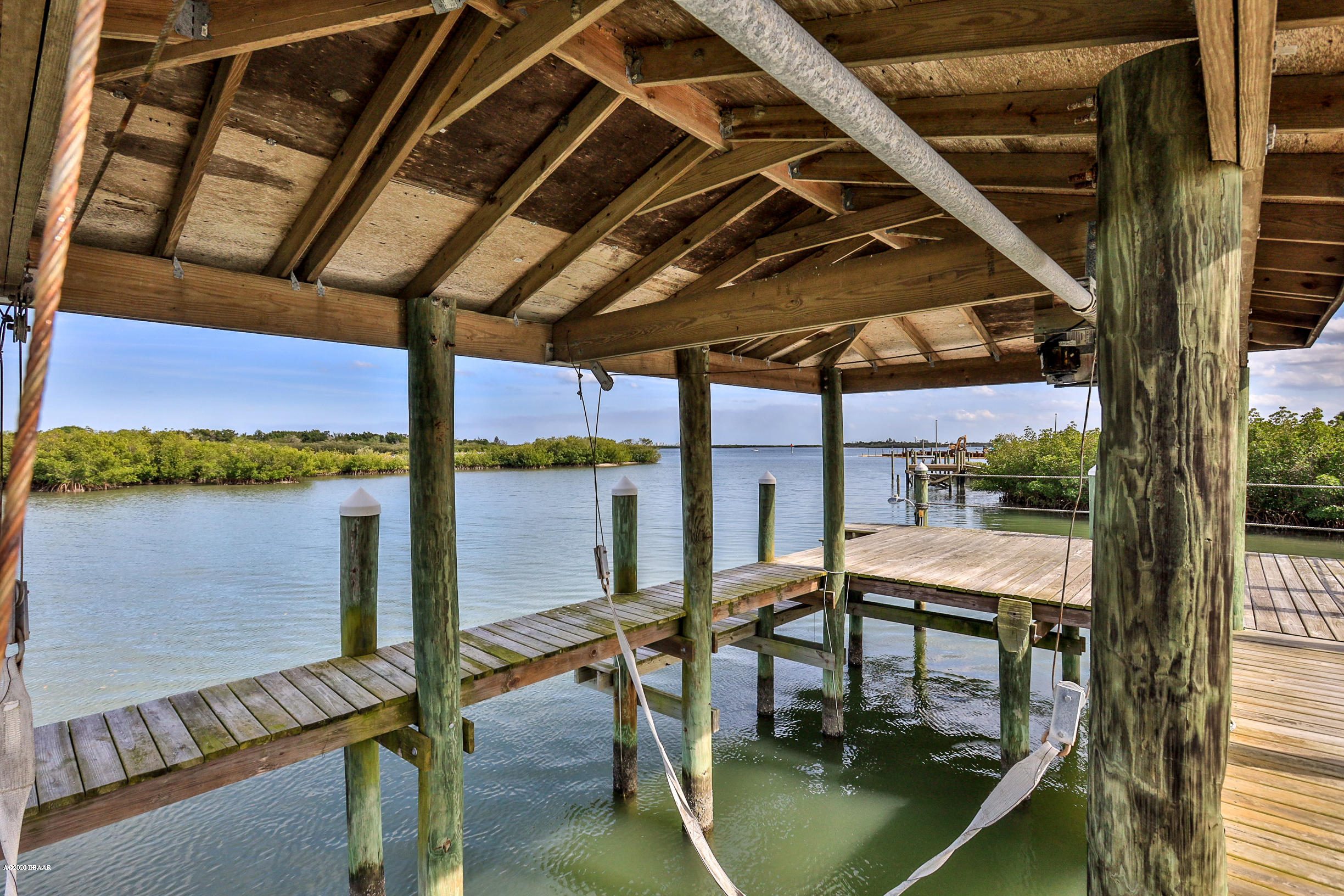 201 North Riverside Drive Edgewater, FL 32132 - Photo 15 of 53 201 low res-6