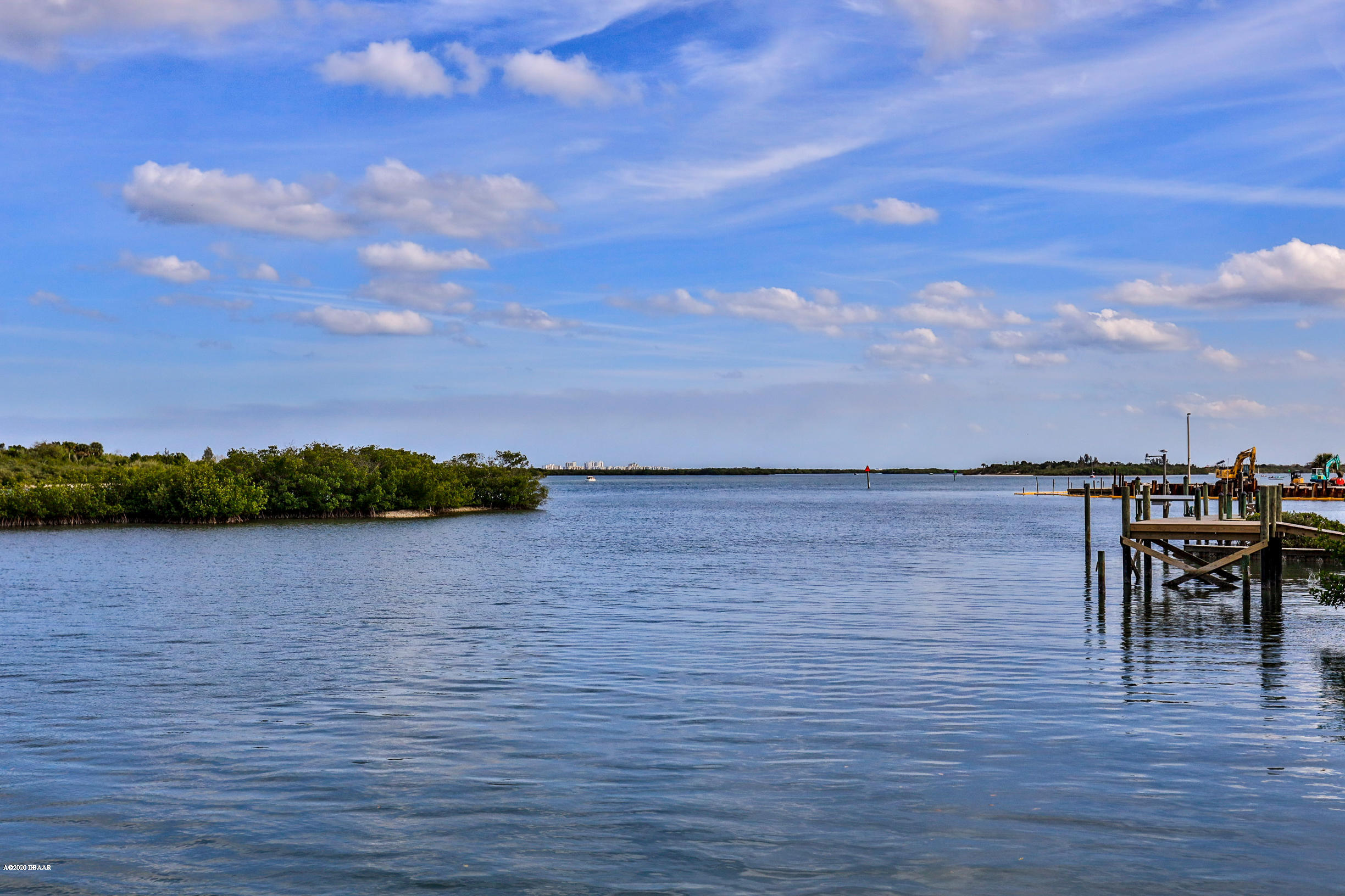 201 North Riverside Drive Edgewater, FL 32132 - Photo 18 of 53 201 low res-8