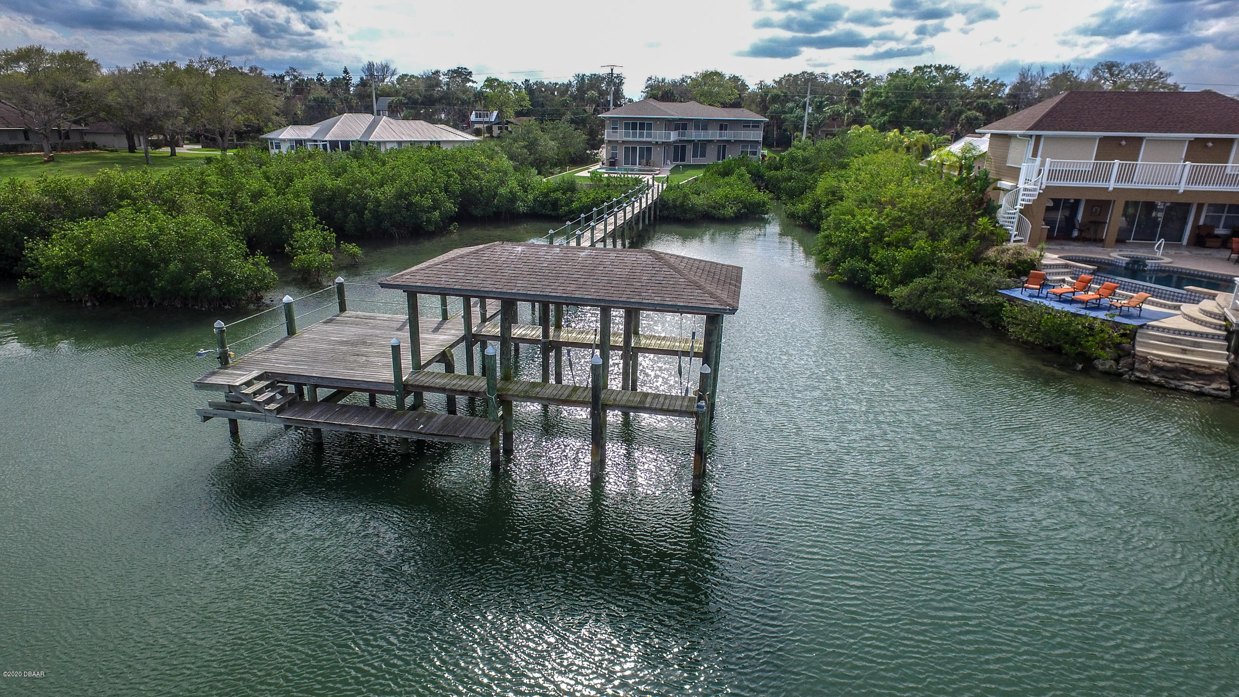 201 North Riverside Drive Edgewater, FL 32132 - Photo 3 of 53 201 low res-18