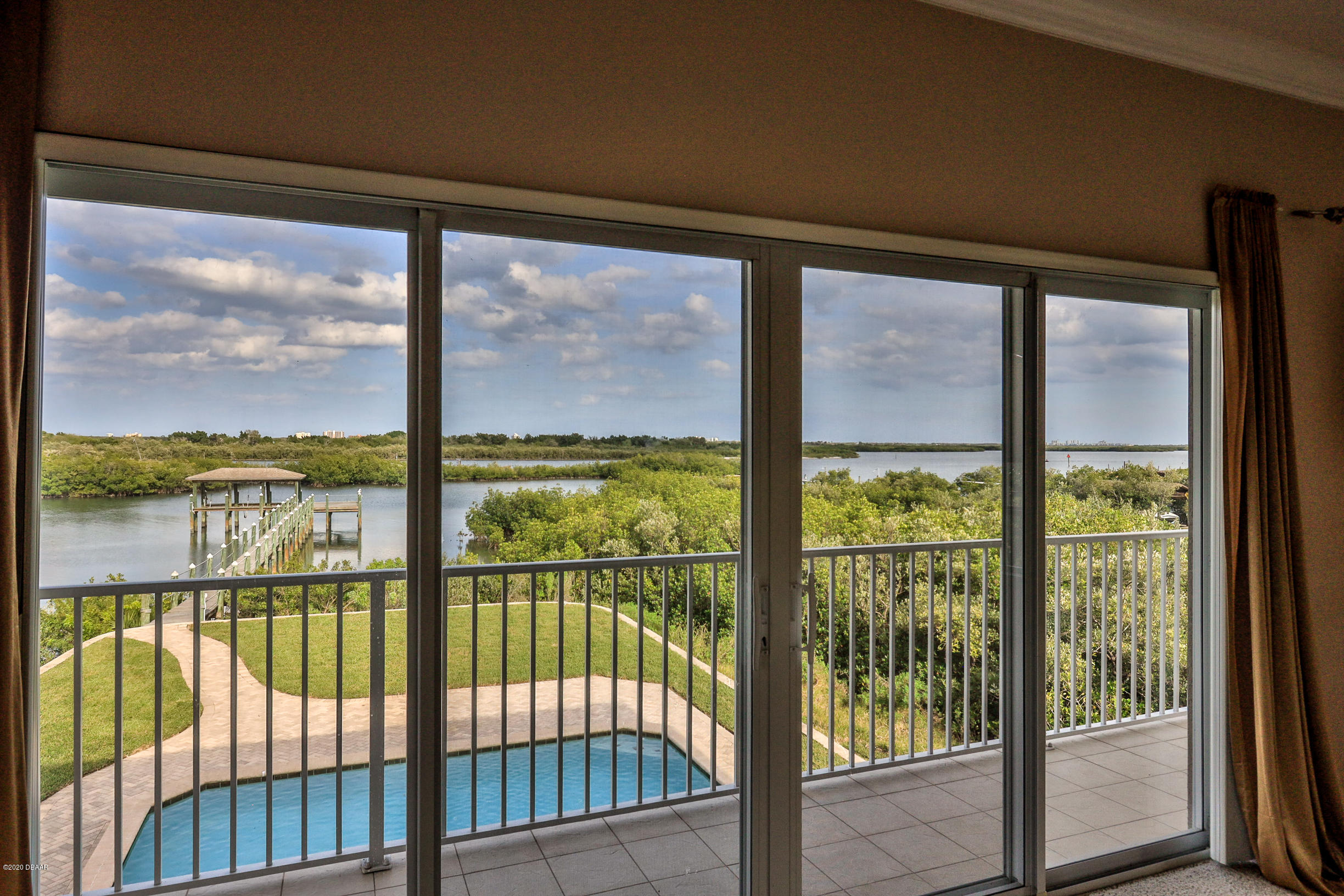 201 North Riverside Drive Edgewater, FL 32132 - Photo 33 of 53 201 low res-31