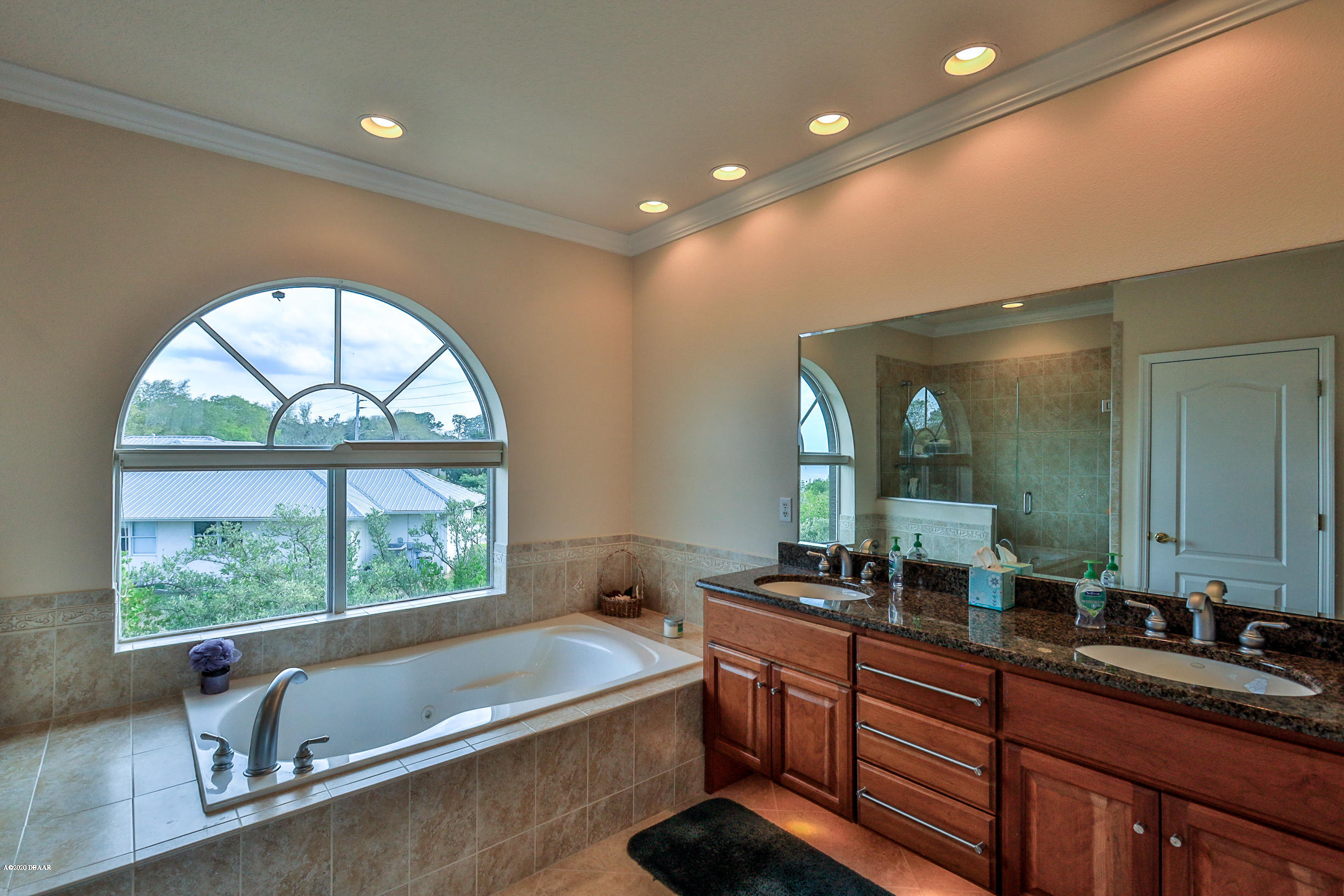 201 North Riverside Drive Edgewater, FL 32132 - Photo 37 of 53 201 low res-35