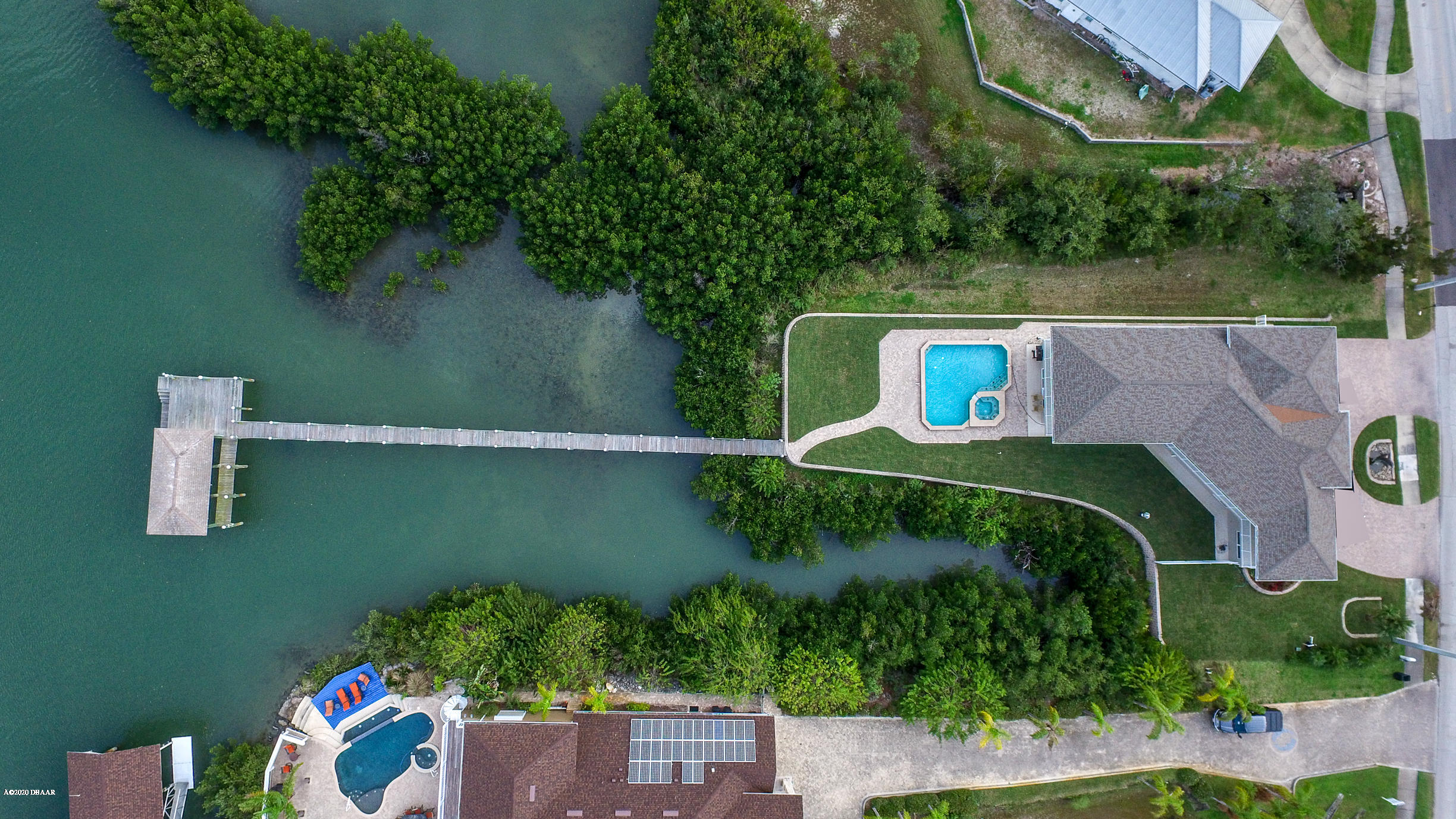 201 North Riverside Drive Edgewater, FL 32132 - Photo 4 of 53 201 low res-20
