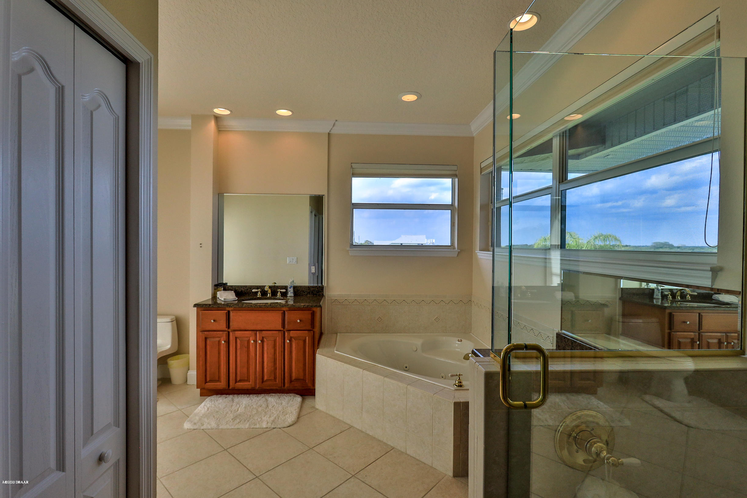 201 North Riverside Drive Edgewater, FL 32132 - Photo 41 of 53 201 low res-40