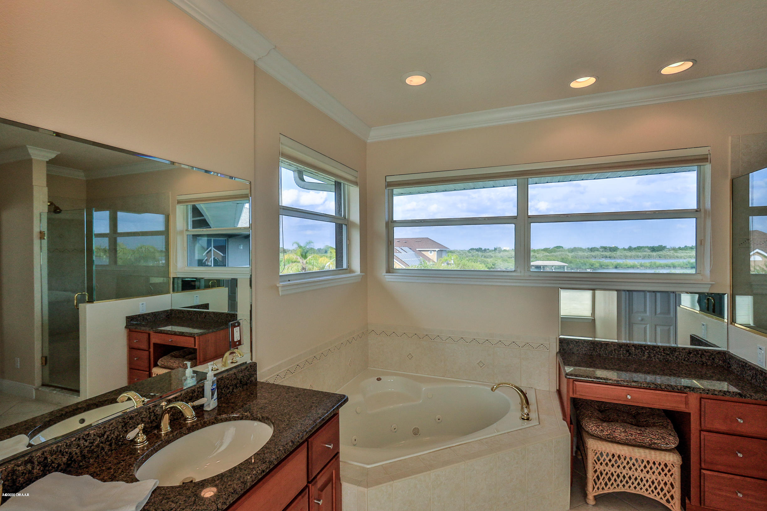 201 North Riverside Drive Edgewater, FL 32132 - Photo 42 of 53 201 low res-41