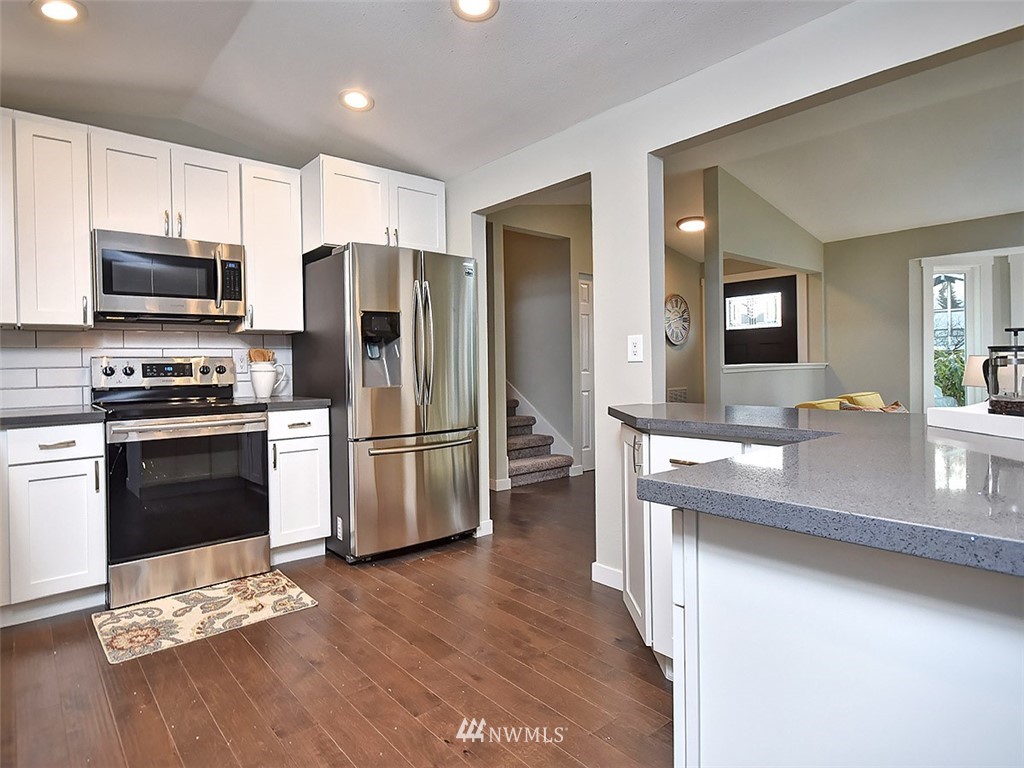 2815 164th Place Southeast Bothell, WA 98012 - Photo 10 of 25
