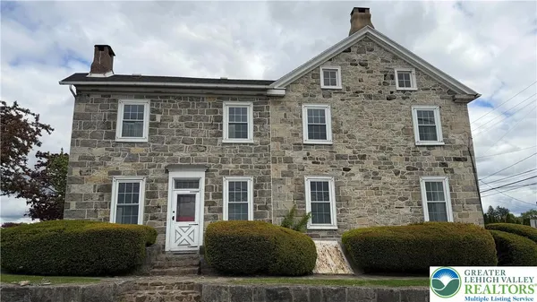$2,500 | 797 Main Street, Tatamy, PA 18085