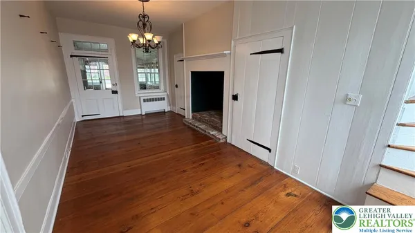 $2,500 | 797 Main Street, Tatamy, PA 18085