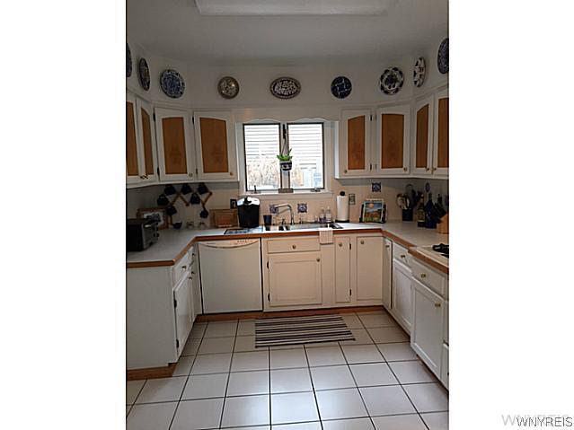 41 Irving Place Buffalo, NY 14201 - Photo 11 of 23 Kitchen