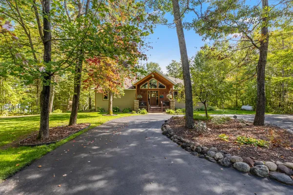 $899,900 | 17752 Emerald Lane, Emily, MN 56448