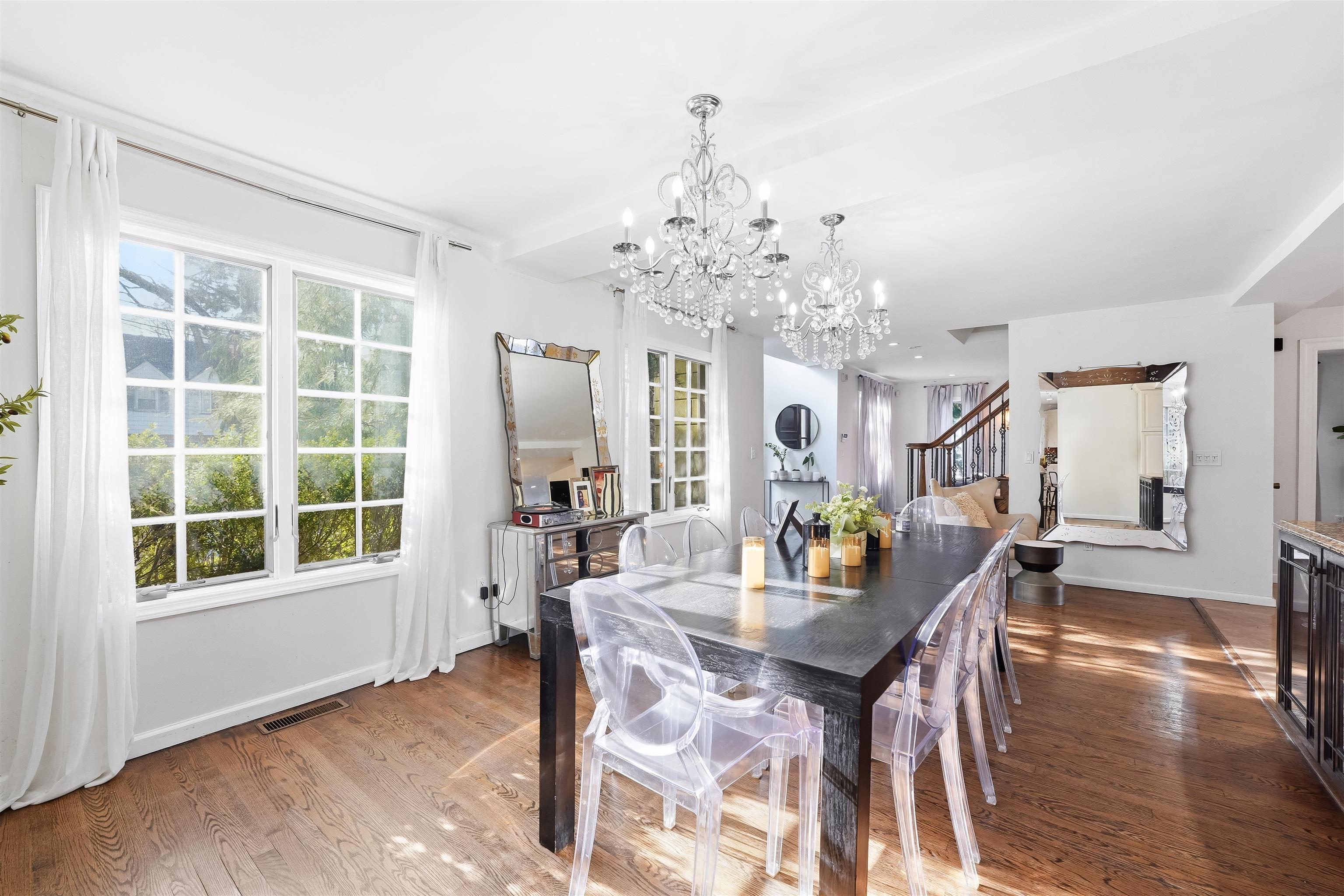 770 Hartwell Street Teaneck, NJ 07666 - Photo 13 of 37