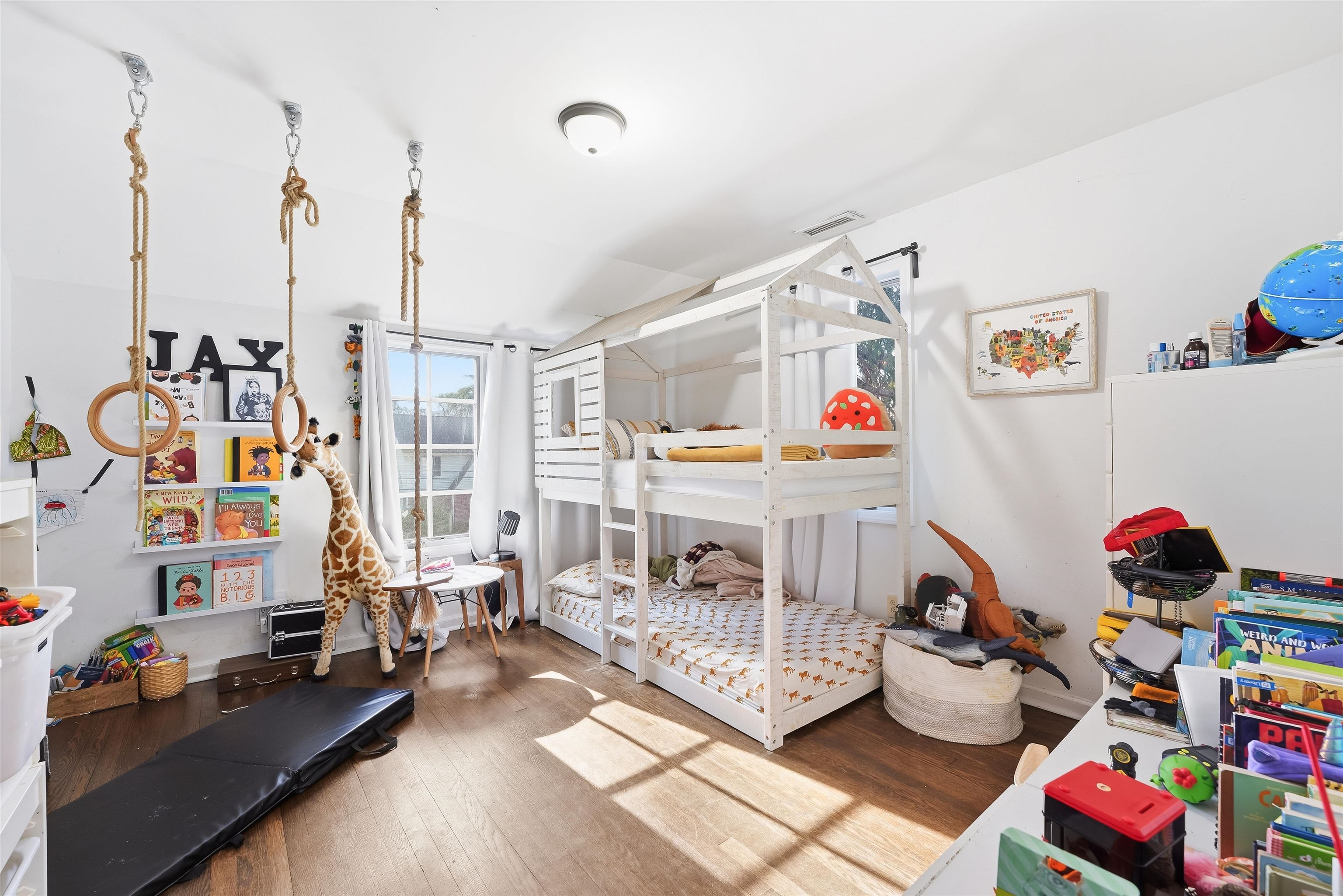 770 Hartwell Street Teaneck, NJ 07666 - Photo 27 of 37