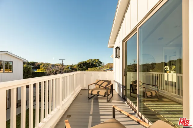 $4,995,000 | 2432 22nd Street, Santa Monica, CA 90405