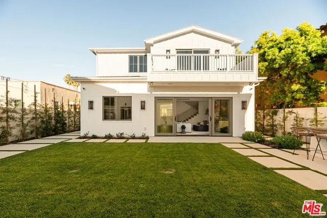 $4,995,000 | 2432 22nd Street, Santa Monica, CA 90405