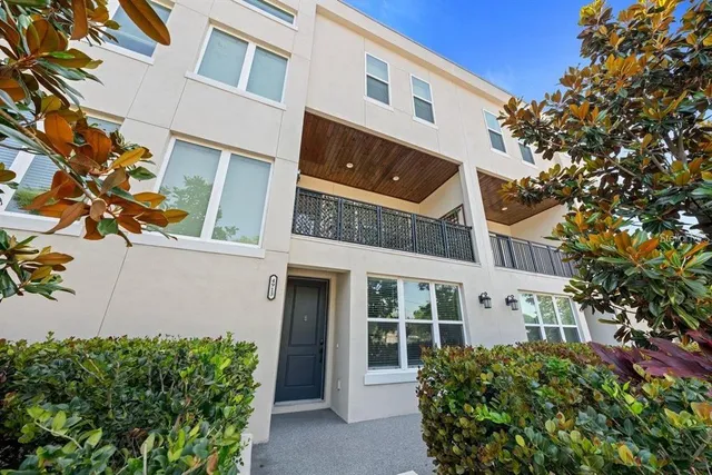 $3,474 | 4913 North Nebraska Avenue, Unit 5, Tampa, FL 33603
