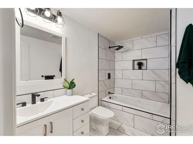 $695,000 | 1896 Los Cabos Drive, Windsor, CO 80550