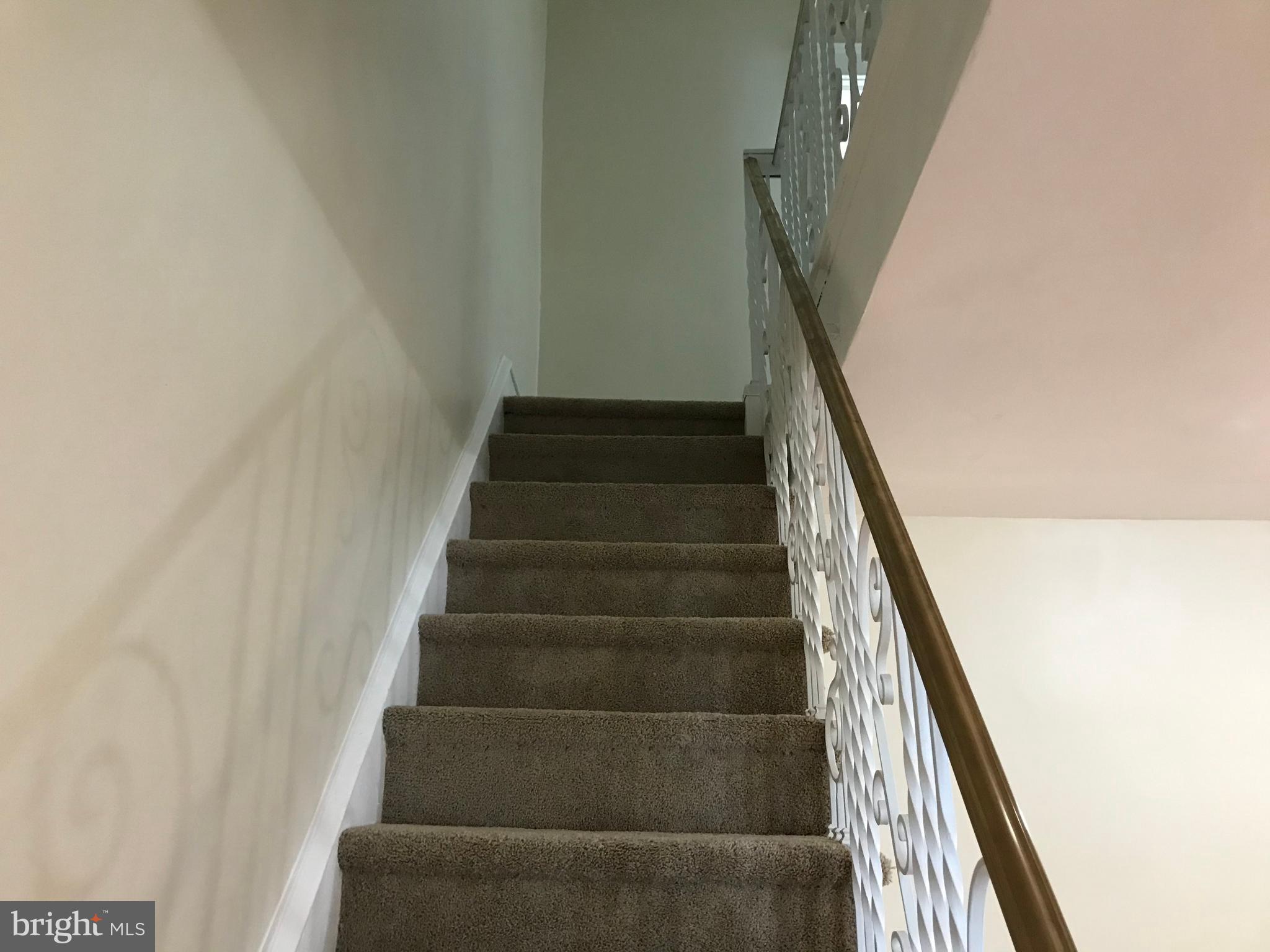 134 Oakley Road Upper Darby, PA 19082 - Photo 11 of 20