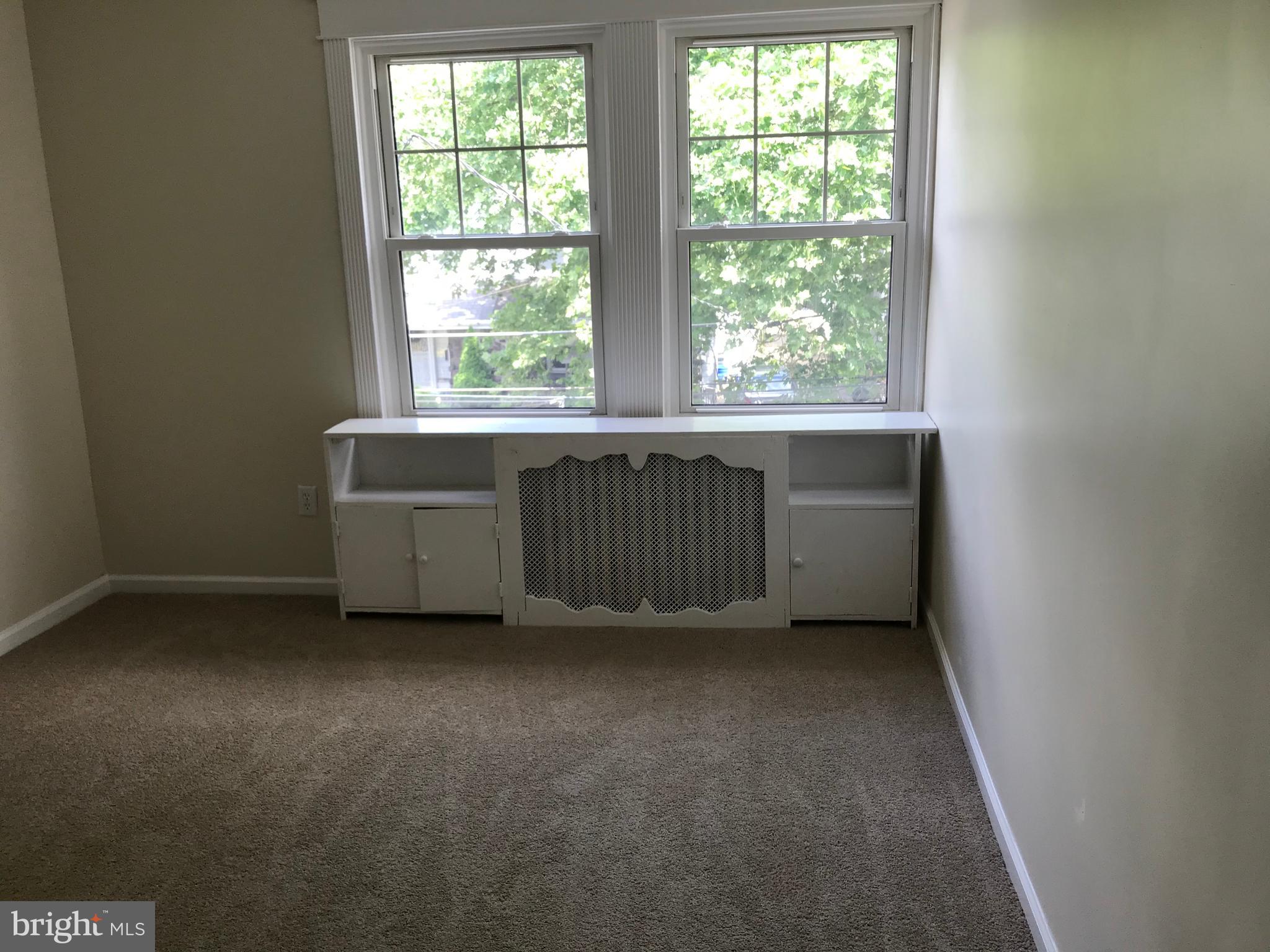 134 Oakley Road Upper Darby, PA 19082 - Photo 13 of 20