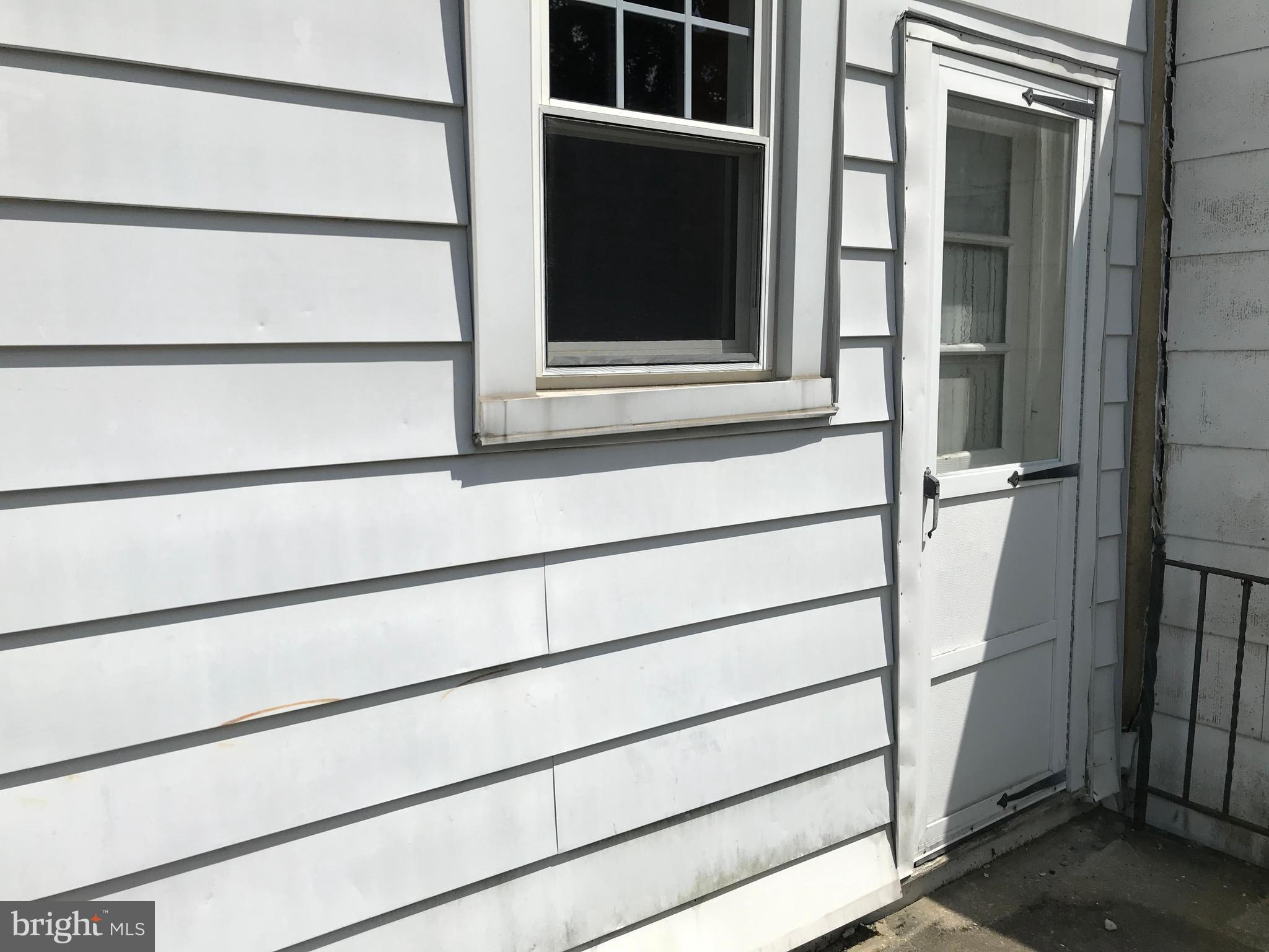 134 Oakley Road Upper Darby, PA 19082 - Photo 8 of 20