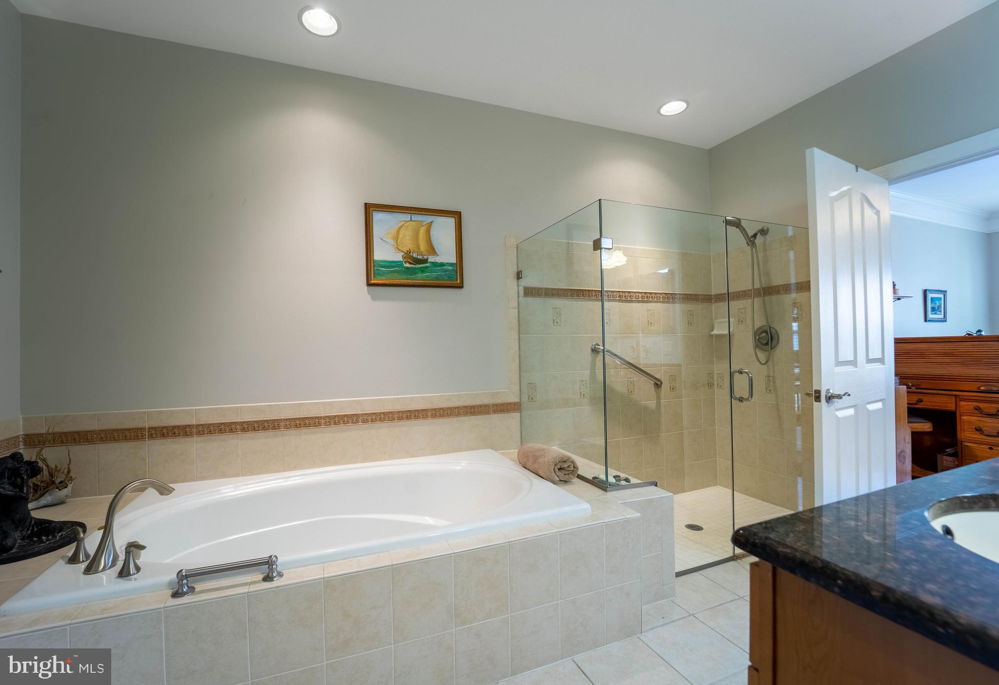 2611 Rockhampton Road Ellicott City, MD 21042 - Photo 21 of 61 1st floor primary bath