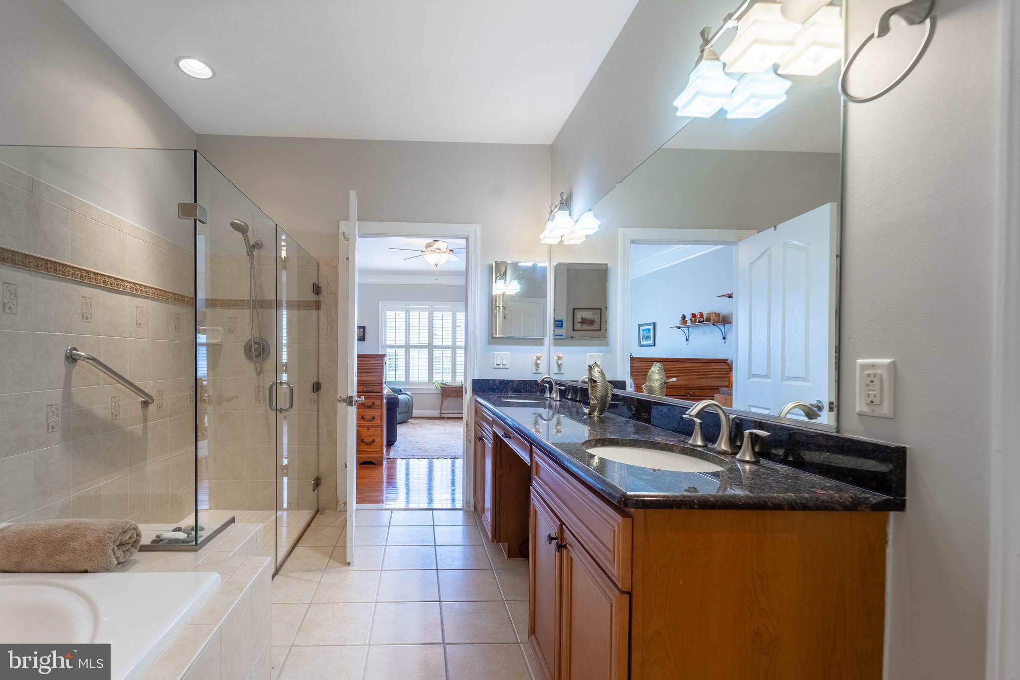 2611 Rockhampton Road Ellicott City, MD 21042 - Photo 22 of 61 1st floor primary bath