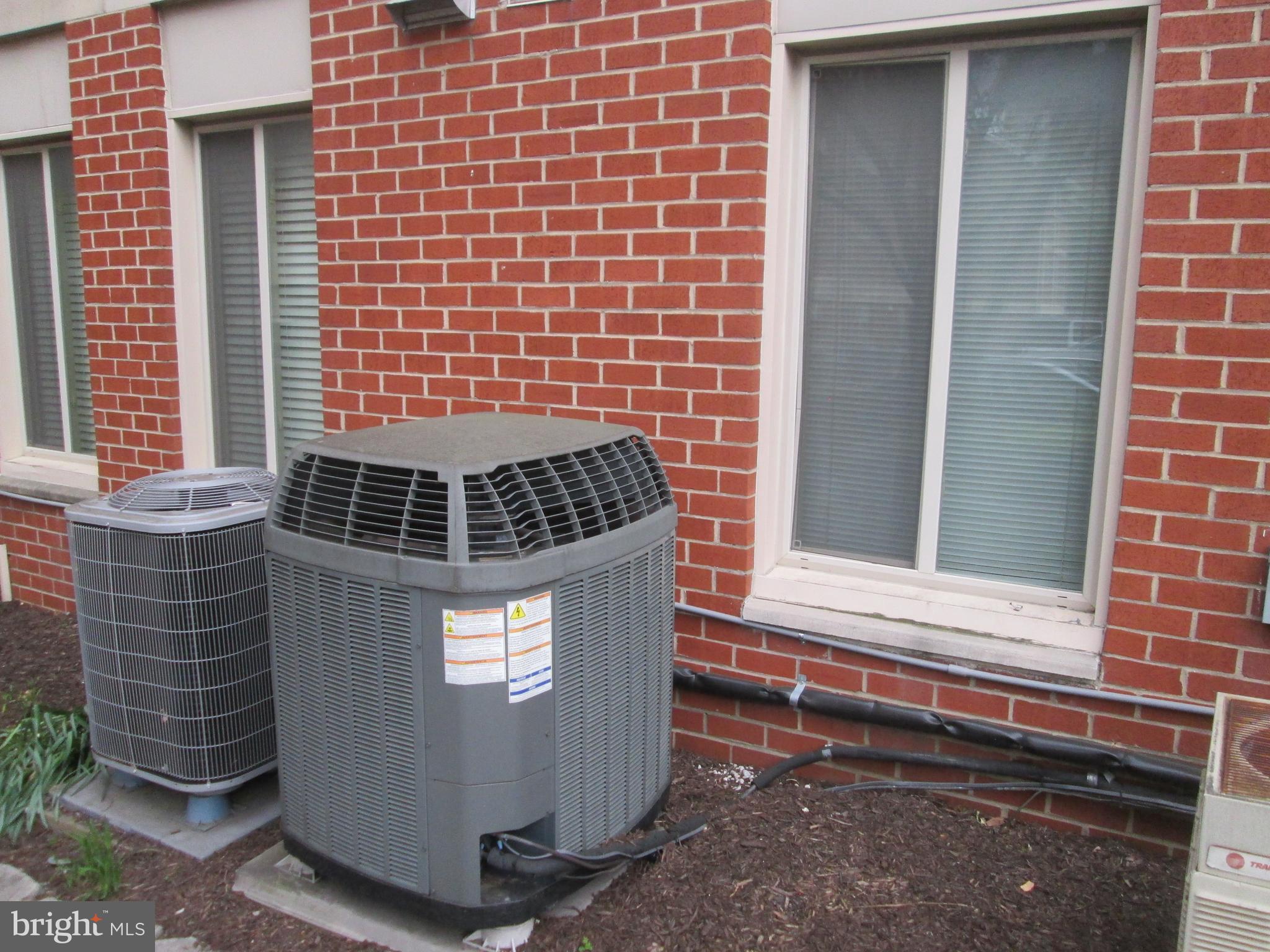 4 West Lee Street, Unit R63 Baltimore, MD 21201 - Photo 23 of 26 Upgraded newer A/C system.