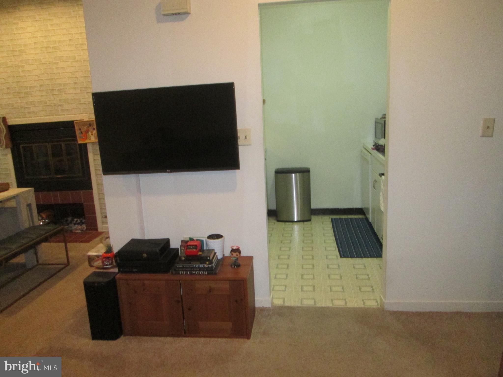 4 West Lee Street, Unit R63 Baltimore, MD 21201 - Photo 7 of 26