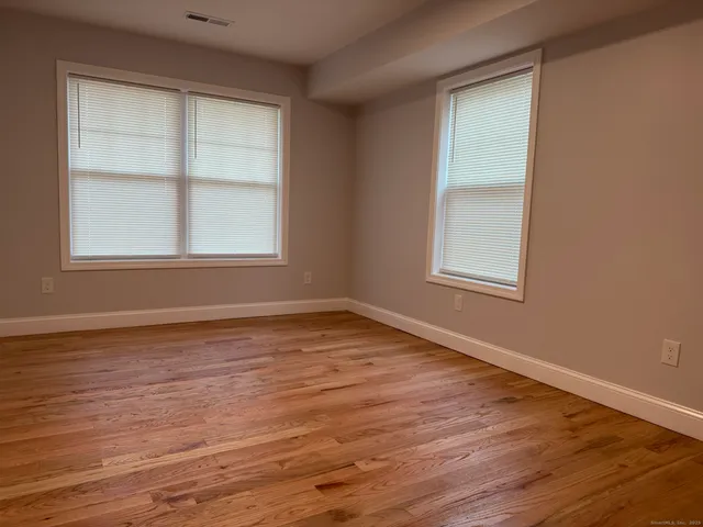 $4,600 | 755 Hart Street, Bridgeport, CT 06606