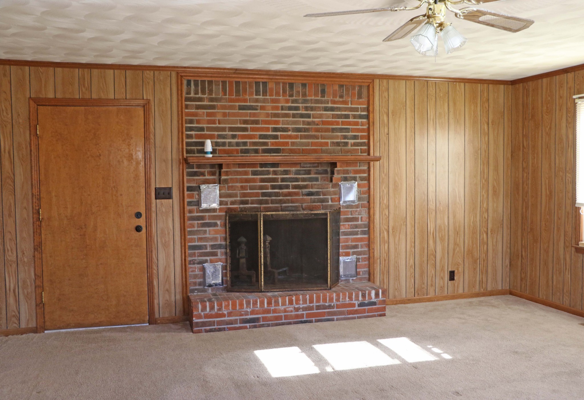 1859 Walnut Grove Road Clarksville, TN 37042 - Photo 3 of 10 Gallery Image 3