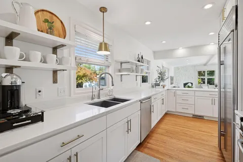 $875,000 | 5101 Bedford Avenue, Edina, MN 55436