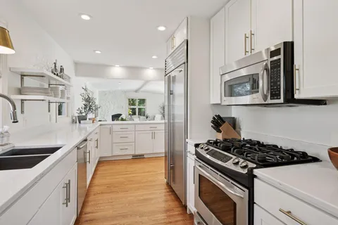 $875,000 | 5101 Bedford Avenue, Edina, MN 55436