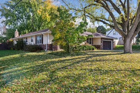 $875,000 | 5101 Bedford Avenue, Edina, MN 55436