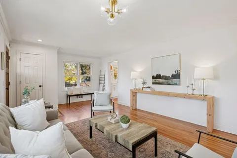 $875,000 | 5101 Bedford Avenue, Edina, MN 55436