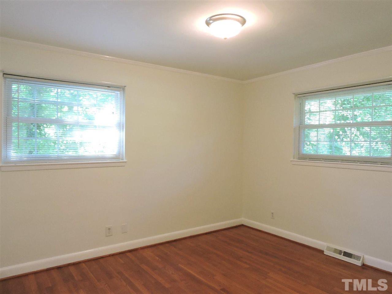3106 Buckingham Road Durham, NC 27707 - Photo 17 of 27