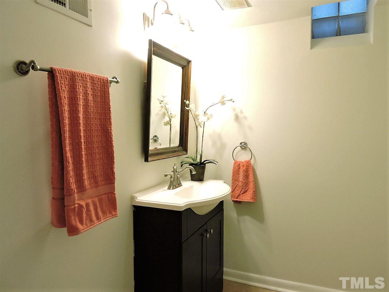 3106 Buckingham Road Durham, NC 27707 - Photo 20 of 27