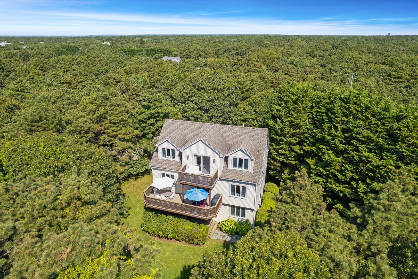 23 Thaxter Lane Edgartown, MA 02539 - Photo 2 of 37