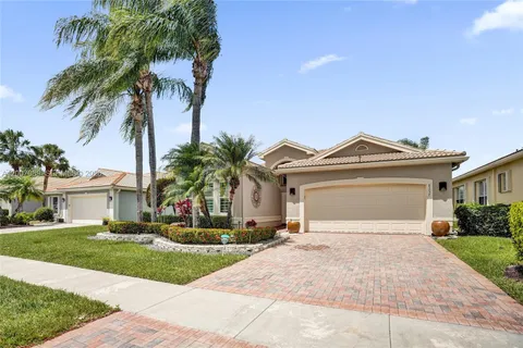 $550,000 | 8257 La Jolla Vista Lane, Lake Worth, FL 33467